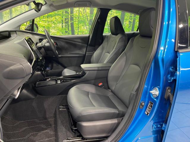 プリウス Ａツーリングセレクション　純正ＳＤナビ　バックカメラ　禁煙車　衝突軽減装置　レーダークルーズ　オートエアコン　オートライト　オートマチックハイビーム　ＬＥＤヘッド　パワーシート　シートヒーター　ＥＴＣ　クリアランスソナー（42枚目）