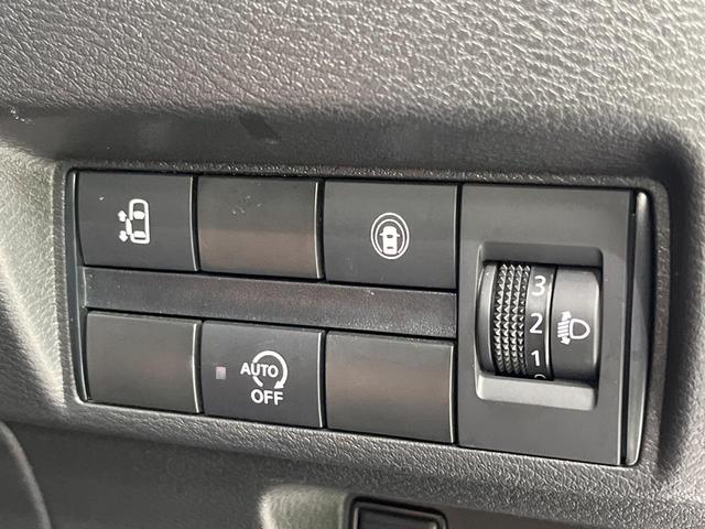 ルークス ハイウェイスター　Ｘ　電動スライドドア　ＳＤナビ　全周囲カメラ　禁煙車　衝突軽減装置　スマートキー　オートライト　オートエアコン　ＬＥＤヘッド　ＬＥＤフォグ　シートヒーター　ＥＴＣ　クリアランスソナー　盗難防止システム（3枚目）