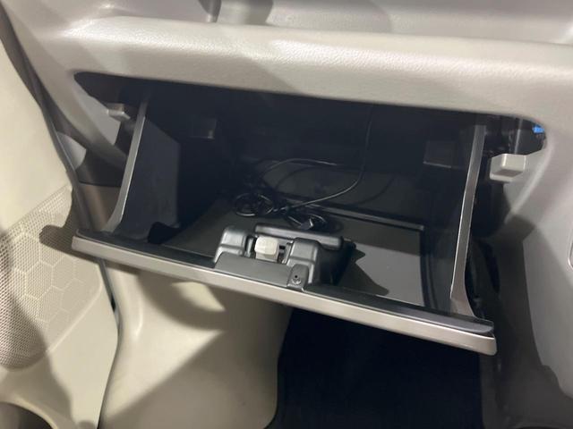 エブリイ PC 4WD 純正SDナビ バックカメラ 禁煙車 衝突軽減装置 ETC オートライト クリアランスソナー キーレス 電動格納ミラー ドアバイザー プライバシーガラス 盗難防止システム パワーステアリング(46枚目)