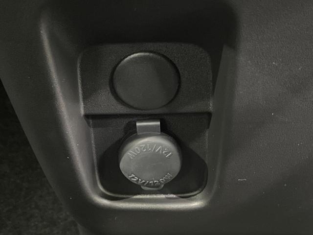 スペーシアカスタム ハイブリッドＸＳ　届出済未使用車　両側電動スライドドア　衝突軽減装置　レーダークルーズ　スマートキー　シートヒーター　オートライト　ＬＥＤヘッド　ＬＥＤフォグ　レーンアシスト　クリアランスソナー　プライバシーガラス（32枚目）