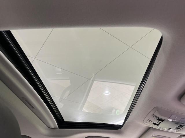 ランドクルーザープラド ＴＸ　サンルーフ　ＳＤナビ　バックカメラ　禁煙車　寒冷地仕様　衝突軽減装置　レーダークルーズ　オートライト　オートマチックハイビーム　ＬＥＤヘッド　ＬＥＤフォグ　クリアランスソナー　プライバシーガラス（3枚目）