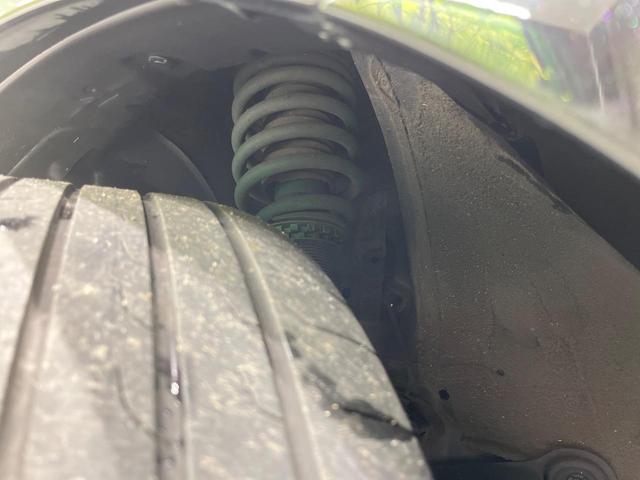 エルグランド 250ハイウェイスタープレミアム 4WD 両側電動ドア 純正SDナビ バックカメラ 電動リアゲート レザーシート ドラレコ スマートキー HIDヘッド ビルトインETC クルコン オートライト デュアルエアコン 助手席電動オットマン(21枚目)