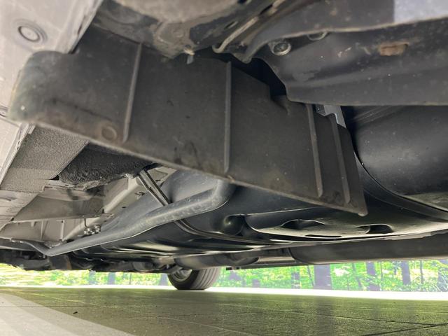 エルグランド 250ハイウェイスタープレミアム 4WD 両側電動ドア 純正SDナビ バックカメラ 電動リアゲート レザーシート ドラレコ スマートキー HIDヘッド ビルトインETC クルコン オートライト デュアルエアコン 助手席電動オットマン(23枚目)