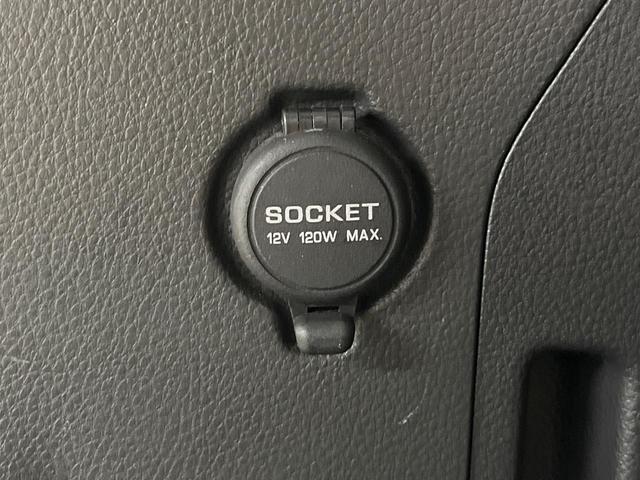 エルグランド 250ハイウェイスタープレミアム 4WD 両側電動ドア 純正SDナビ バックカメラ 電動リアゲート レザーシート ドラレコ スマートキー HIDヘッド ビルトインETC クルコン オートライト デュアルエアコン 助手席電動オットマン(40枚目)