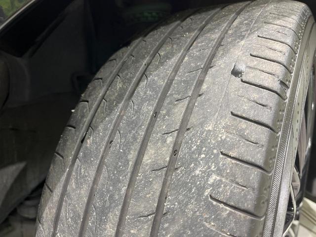 エルグランド 250ハイウェイスタープレミアム 4WD 両側電動ドア 純正SDナビ バックカメラ 電動リアゲート レザーシート ドラレコ スマートキー HIDヘッド ビルトインETC クルコン オートライト デュアルエアコン 助手席電動オットマン(71枚目)