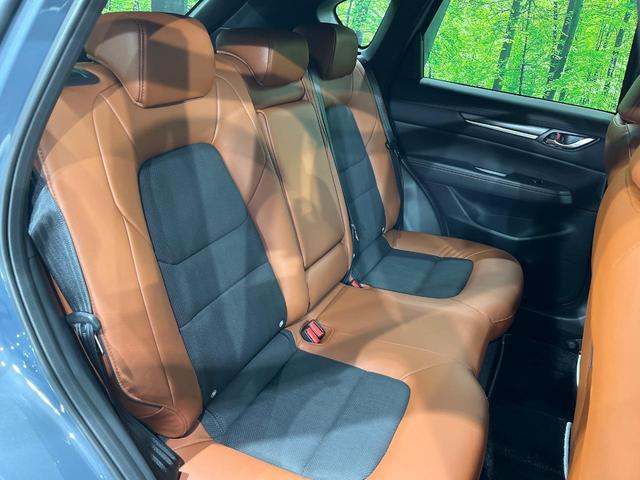 ＣＸ－５ ２０Ｓ　レトロスポーツエディション　マツダコネクト　全周囲カメラ　禁煙車　衝突軽減装置　レーダークルーズ　パワーバックドア　パワーシート　シートヒーター　ＥＴＣ　茶革シート　オートライト　オートマチックハイビーム　ＬＥＤヘッド（10枚目）