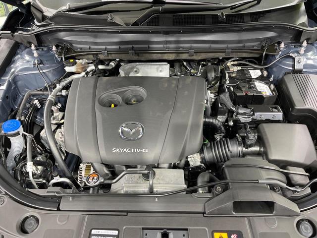 ＣＸ－５ ２０Ｓ　レトロスポーツエディション　マツダコネクト　全周囲カメラ　禁煙車　衝突軽減装置　レーダークルーズ　パワーバックドア　パワーシート　シートヒーター　ＥＴＣ　茶革シート　オートライト　オートマチックハイビーム　ＬＥＤヘッド（19枚目）