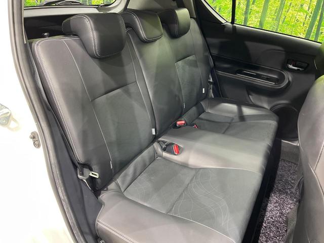 アクア Gブラックソフトレザーセレクション 純正SDナビ 寒冷地仕様 禁煙車 ハーフレザーシート スマートキー クルーズコントロール オートライト オートエアコン Bluetooth CD DVD再生 地デジ 盗難防止装置 衝突安全ボディ(10枚目)