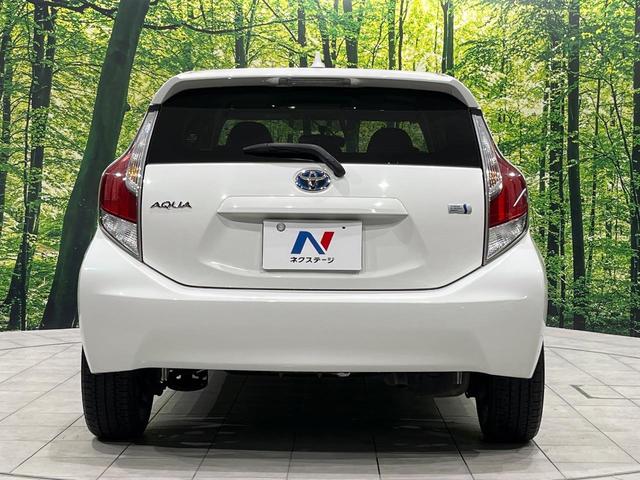 アクア Gブラックソフトレザーセレクション 純正SDナビ 寒冷地仕様 禁煙車 ハーフレザーシート スマートキー クルーズコントロール オートライト オートエアコン Bluetooth CD DVD再生 地デジ 盗難防止装置 衝突安全ボディ(16枚目)