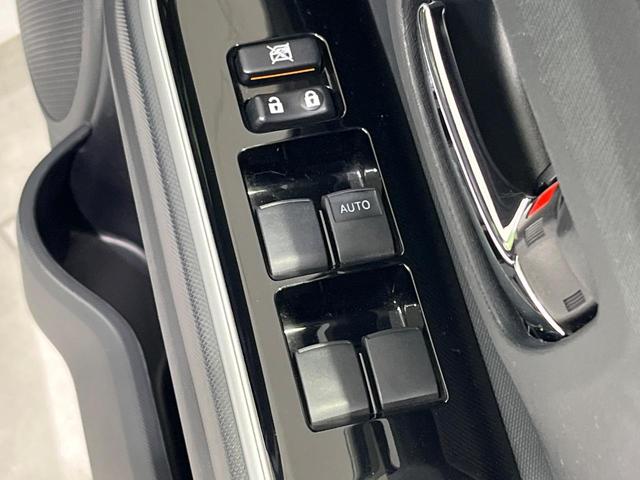 アクア Gブラックソフトレザーセレクション 純正SDナビ 寒冷地仕様 禁煙車 ハーフレザーシート スマートキー クルーズコントロール オートライト オートエアコン Bluetooth CD DVD再生 地デジ 盗難防止装置 衝突安全ボディ(48枚目)