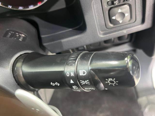 デリカD:5 シャモニー 4WD 両側電動スライドドア 純正SDナビ 後席モニター バックカメラ 禁煙車 ドラレコ スマートキー HIDヘッド ETC クルコン オートライト オートエアコン 純正18インチアルミ CD再生(41枚目)