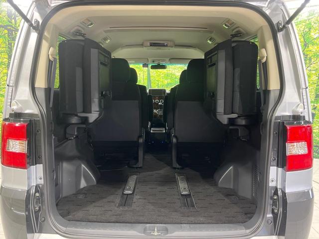 デリカD:5 シャモニー 4WD 両側電動スライドドア 純正SDナビ 後席モニター バックカメラ 禁煙車 ドラレコ スマートキー HIDヘッド ETC クルコン オートライト オートエアコン 純正18インチアルミ CD再生(59枚目)