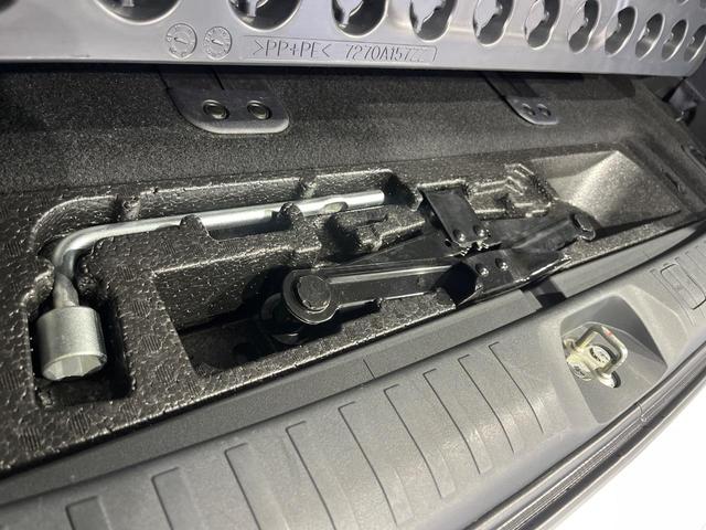 デリカD:5 シャモニー 4WD 両側電動スライドドア 純正SDナビ 後席モニター バックカメラ 禁煙車 ドラレコ スマートキー HIDヘッド ETC クルコン オートライト オートエアコン 純正18インチアルミ CD再生(60枚目)