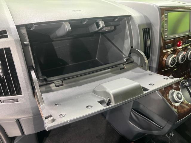 デリカD:5 シャモニー 4WD 両側電動スライドドア 純正SDナビ 後席モニター バックカメラ 禁煙車 ドラレコ スマートキー HIDヘッド ETC クルコン オートライト オートエアコン 純正18インチアルミ CD再生(65枚目)