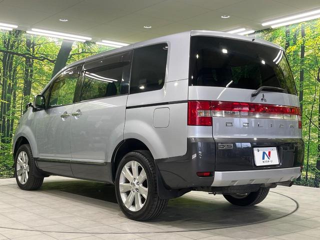 デリカD:5 シャモニー 4WD 両側電動スライドドア 純正SDナビ 後席モニター バックカメラ 禁煙車 ドラレコ スマートキー HIDヘッド ETC クルコン オートライト オートエアコン 純正18インチアルミ CD再生(70枚目)