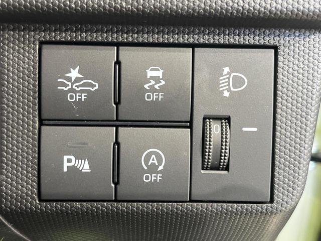 タフト X ガラスルーフ 純正SDナビ バックカメラ 禁煙車 衝突軽減装置 寒冷地仕様 先行車発信お知らせ 誤発信抑制機能 通信用USBポート オートブレーキホールド オートハイビーム コーナーセンサー(6枚目)