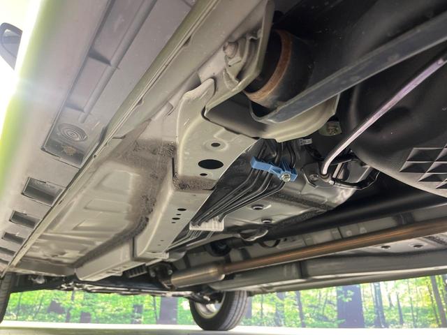 タフト X ガラスルーフ 純正SDナビ バックカメラ 禁煙車 衝突軽減装置 寒冷地仕様 先行車発信お知らせ 誤発信抑制機能 通信用USBポート オートブレーキホールド オートハイビーム コーナーセンサー(21枚目)