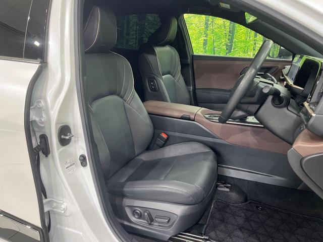 クラウンクロスオーバー Ｇアドバンスド・レザーパッケージ　４ＷＤ　モデリスタフルエアロ　純正１２．３型ナビ　パノラミックビューカメラ　セーフティセンス　レーダークルーズ　黒革シート　前席シートベンチレーション　４眼ＬＥＤヘッド　ハンズフリーパワートランク（9枚目）