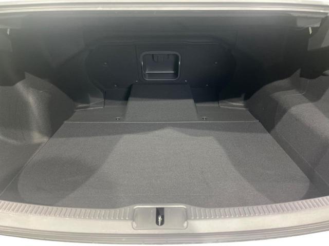 クラウンクロスオーバー Ｇアドバンスド・レザーパッケージ　４ＷＤ　モデリスタフルエアロ　純正１２．３型ナビ　パノラミックビューカメラ　セーフティセンス　レーダークルーズ　黒革シート　前席シートベンチレーション　４眼ＬＥＤヘッド　ハンズフリーパワートランク（11枚目）