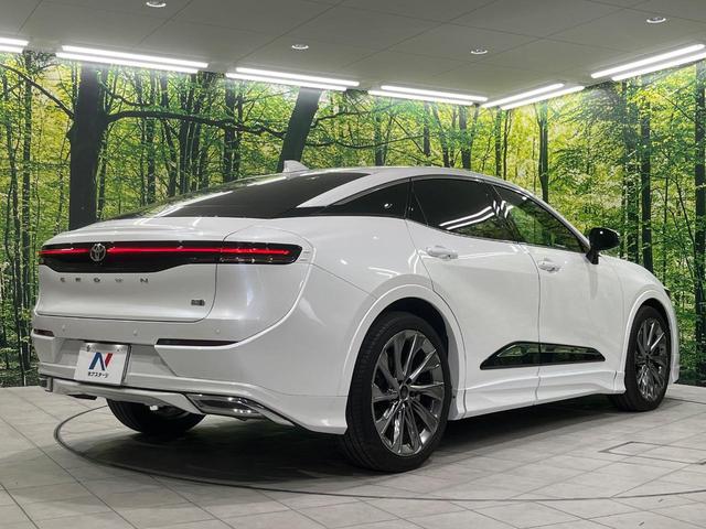 クラウンクロスオーバー Ｇアドバンスド・レザーパッケージ　４ＷＤ　モデリスタフルエアロ　純正１２．３型ナビ　パノラミックビューカメラ　セーフティセンス　レーダークルーズ　黒革シート　前席シートベンチレーション　４眼ＬＥＤヘッド　ハンズフリーパワートランク（18枚目）