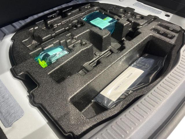 クラウンクロスオーバー Ｇアドバンスド・レザーパッケージ　４ＷＤ　モデリスタフルエアロ　純正１２．３型ナビ　パノラミックビューカメラ　セーフティセンス　レーダークルーズ　黒革シート　前席シートベンチレーション　４眼ＬＥＤヘッド　ハンズフリーパワートランク（50枚目）