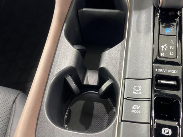 クラウンクロスオーバー Ｇアドバンスド・レザーパッケージ　４ＷＤ　モデリスタフルエアロ　純正１２．３型ナビ　パノラミックビューカメラ　セーフティセンス　レーダークルーズ　黒革シート　前席シートベンチレーション　４眼ＬＥＤヘッド　ハンズフリーパワートランク（53枚目）