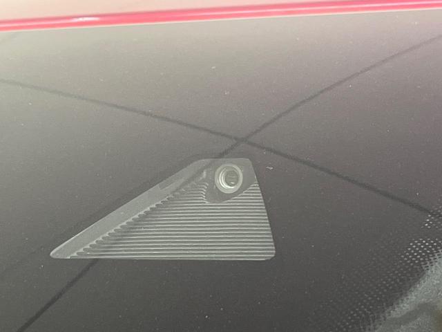 ＣＸ－８ ＸＤ　エクスクルーシブモード　４ＷＤ　マツダコネクト　全周囲カメラ　ＢＯＳＥサウンド　衝突被害軽減システム　レーダークルーズ　禁煙車　レザーシート　前後席パワーシート　ドラレコ　コーナーセンサー　スマートキー　ＬＥＤヘッド　ＥＴＣ（5枚目）