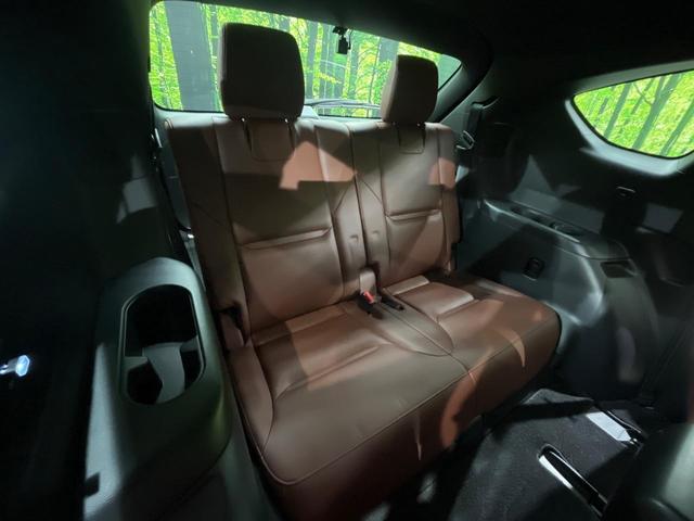 ＣＸ－８ ＸＤ　エクスクルーシブモード　４ＷＤ　マツダコネクト　全周囲カメラ　ＢＯＳＥサウンド　衝突被害軽減システム　レーダークルーズ　禁煙車　レザーシート　前後席パワーシート　ドラレコ　コーナーセンサー　スマートキー　ＬＥＤヘッド　ＥＴＣ（11枚目）