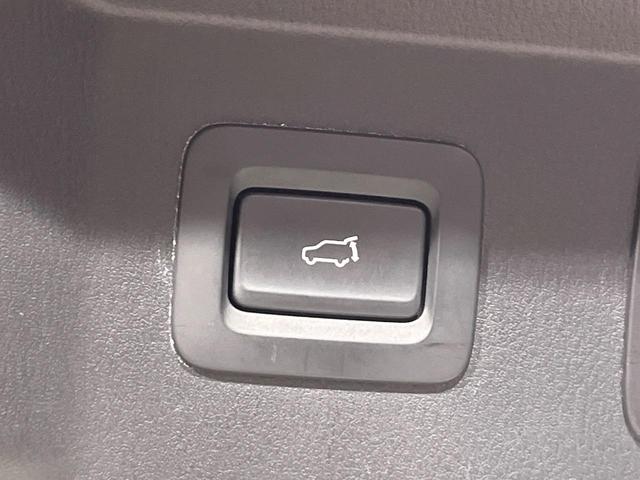 ＣＸ－８ ＸＤ　エクスクルーシブモード　４ＷＤ　マツダコネクト　全周囲カメラ　ＢＯＳＥサウンド　衝突被害軽減システム　レーダークルーズ　禁煙車　レザーシート　前後席パワーシート　ドラレコ　コーナーセンサー　スマートキー　ＬＥＤヘッド　ＥＴＣ（37枚目）