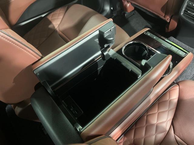 ＣＸ－８ ＸＤ　エクスクルーシブモード　４ＷＤ　マツダコネクト　全周囲カメラ　ＢＯＳＥサウンド　衝突被害軽減システム　レーダークルーズ　禁煙車　レザーシート　前後席パワーシート　ドラレコ　コーナーセンサー　スマートキー　ＬＥＤヘッド　ＥＴＣ（57枚目）