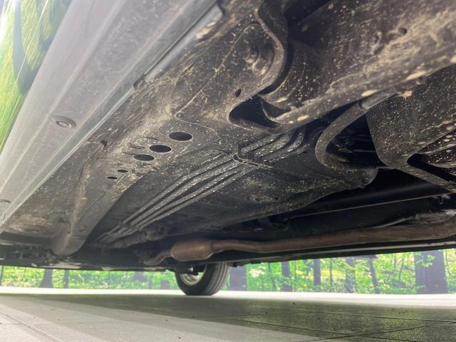 スペーシア ハイブリッドG 純正SDナビ バックカメラ 禁煙車 衝突軽減装置 オートライト オートエアコン クリアランスソナー スマートキー シートヒーター ドアバイザー プライバシーガラス CD/DVD再生 盗難防止システム(21枚目)