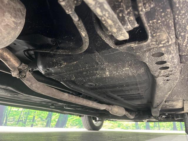 スペーシア ハイブリッドG 純正SDナビ バックカメラ 禁煙車 衝突軽減装置 オートライト オートエアコン クリアランスソナー スマートキー シートヒーター ドアバイザー プライバシーガラス CD/DVD再生 盗難防止システム(22枚目)