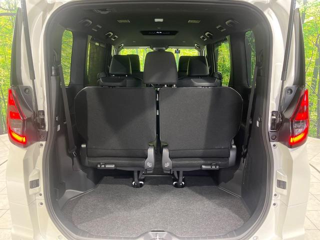 ノア ハイブリッドS-Z 4WD 両側電動ドア バックカメラ 寒冷地仕様 トヨタセーフティセンス レーダークルーズ 禁煙車 ハーフレザーシート 前席シートエアコン ドラレコ コーナーセンサー スマートキー LEDヘッド(13枚目)