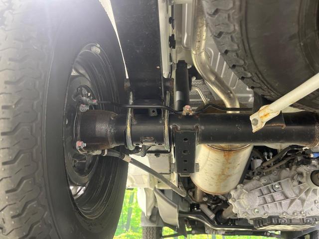 キャリイトラック ＫＣエアコン・パワステ　４ＷＤ　禁煙車　オートライト　アイドリングストップ　衝突安全ボディ　パワーステアリング　電動格納ミラー（17枚目）