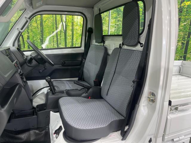 キャリイトラック ＫＣエアコン・パワステ　４ＷＤ　禁煙車　オートライト　アイドリングストップ　衝突安全ボディ　パワーステアリング　電動格納ミラー（29枚目）