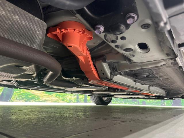 カローラツーリング ハイブリッド ダブルバイビー 4WD 純正8型ナビ バックカメラ 禁煙車 寒冷地仕様 セーフティセンス レーダークルーズ ビルトインETC 前席シートヒーター LEDヘッド&フォグ オートライト ステアリングヒーター(23枚目)