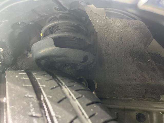 カローラツーリング ハイブリッド ダブルバイビー 4WD 純正8型ナビ バックカメラ 禁煙車 寒冷地仕様 セーフティセンス レーダークルーズ ビルトインETC 前席シートヒーター LEDヘッド&フォグ オートライト ステアリングヒーター(24枚目)