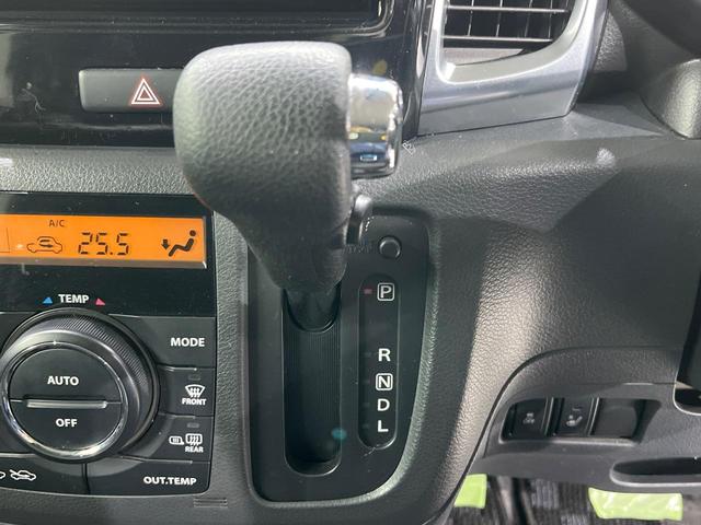 スペーシアカスタム GS パナソニック製SDナビ 衝突被害軽減システム スマートキー シートヒーター アイドリングストップ HIDヘッド オートライト オートエアコン CD DVD再生 フルセグ 盗難防止装置 衝突安全ボディ(25枚目)