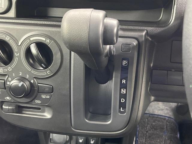 アルト L 純正ディスプレイオーディオ バックカメラ 禁煙車 衝突軽減装置 シートヒーター クリアランスソナー オートライト 電動格納ミラー パワーステアリング パワーウィンドウ 衝突安全ボディ 盗難防止システム(25枚目)