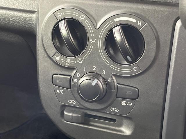 アルト L 純正ディスプレイオーディオ バックカメラ 禁煙車 衝突軽減装置 シートヒーター クリアランスソナー オートライト 電動格納ミラー パワーステアリング パワーウィンドウ 衝突安全ボディ 盗難防止システム(29枚目)