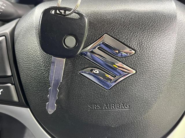 アルト L 純正ディスプレイオーディオ バックカメラ 禁煙車 衝突軽減装置 シートヒーター クリアランスソナー オートライト 電動格納ミラー パワーステアリング パワーウィンドウ 衝突安全ボディ 盗難防止システム(30枚目)