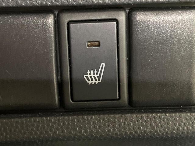 アルトラパン Ｘ　４ＷＤ　ホワイトルーフ　禁煙車　純正ＣＤオーディオ　スマートキー＆プッシュスタート　シートヒーター　純正１４インチアルミホイール　ドアバイザー　プライバシーガラス　ウインカーミラー（3枚目）