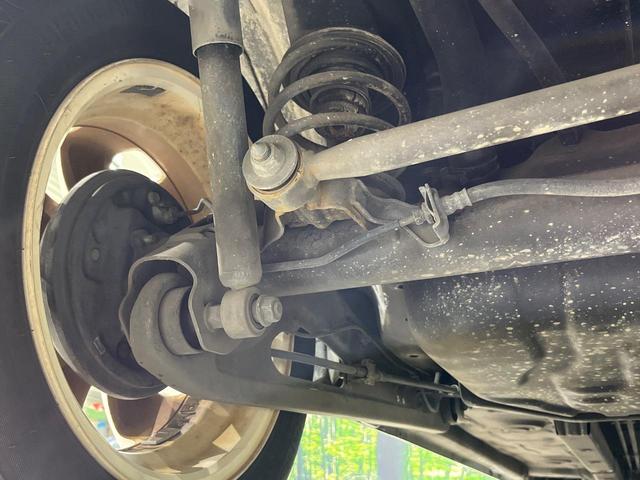 アルトラパン Ｘ　４ＷＤ　ホワイトルーフ　禁煙車　純正ＣＤオーディオ　スマートキー＆プッシュスタート　シートヒーター　純正１４インチアルミホイール　ドアバイザー　プライバシーガラス　ウインカーミラー（20枚目）