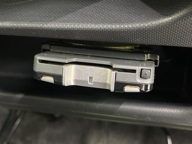 【ＥＴＣ】高速道路の料金所をストレスなく通過！話題のスポットやサービスエリアに多い「スマートＩＣ」利用時は必須のアイテムです。当店でセットアップを実施、ご納車当日からすぐにご利用いただけます！