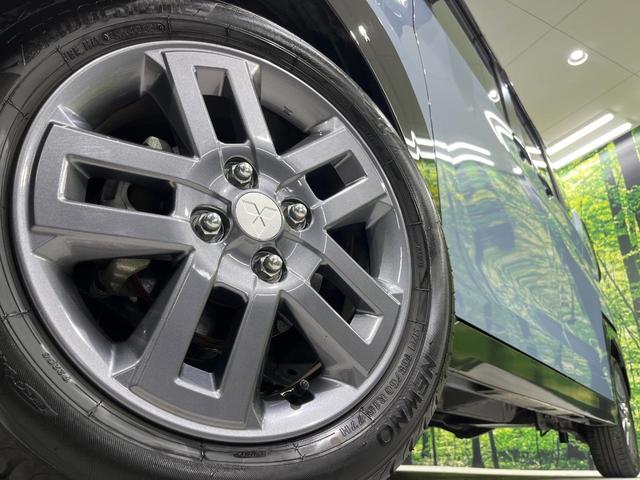 デリカミニ Ｔ　プレミアム　ターボ　両側電動スライドドア　全周囲カメラ　衝突被害軽減　マイパイロット　禁煙車　ハーフレザーシート　ドラレコ　コーナーセンサー　スマートキー　ＬＥＤヘッド　ビルトインＥＴＣ　純正１５インチアルミ（14枚目）