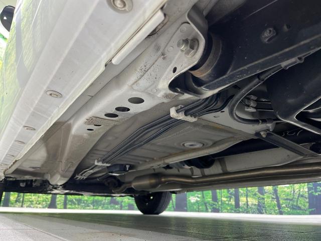 アルト L 4WD 衝突被害軽減システム 禁煙車 コーナーセンサー オートハイビーム 車線逸脱警報 オートライト CD再生 ドアバイザー 盗難防止システム パワーステアリング パワーウィンドウ プライバシーガラス(23枚目)