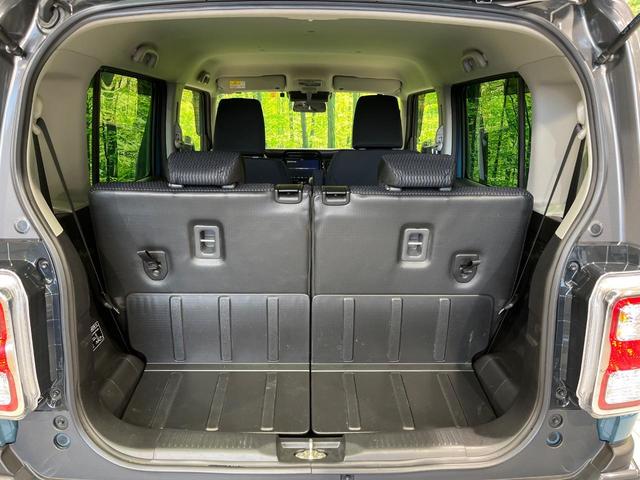 普段のお買い物や通勤、送迎等に十分な荷室スペースを確保しております。セカンドシートを倒すと、大きな荷物の積載も可能です♪