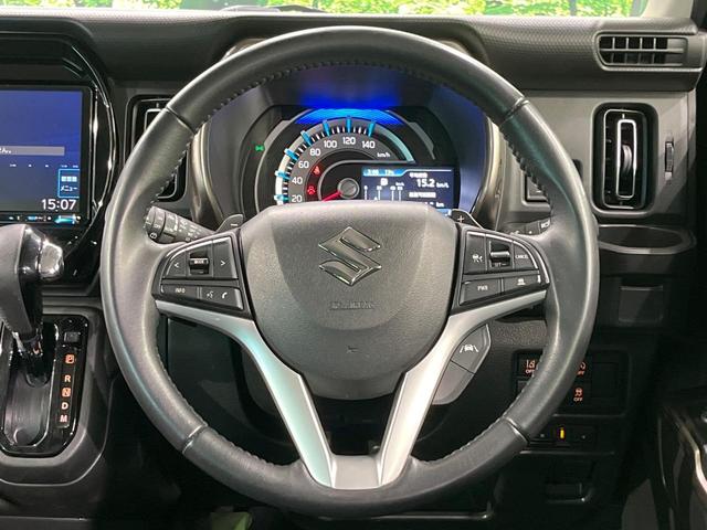 【純正革巻きステアリング】上質な革を使用することで、手にしっかり馴染みとても運転しやすいハンドルです♪