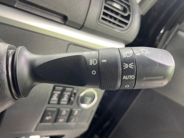 タント カスタムX トップエディションリミテッドSAIII 両側電動スライドドア 純正SDナビ 禁煙車 衝突軽減装置 スマートキー シートヒーター ETC オートエアコン オートライト LEDヘッド オートマチックハイビーム アイドリングストップ ドアバイザー(34枚目)