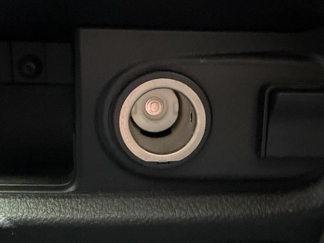 セレナ ハイウェイスター　アドバンスドセーフティパッケージ　４ＷＤ　両側電動ドア　後席モニター　全周囲カメラ　エマージェンシーブレーキ　禁煙車　ドラレコ　スマートキー　ＬＥＤヘッド　ビルトインＥＴＣ　クルコン　純正１７インチアルミ　オートライト　オートエアコン（39枚目）